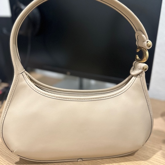 Coach Eve purse - Picture 6 of 8